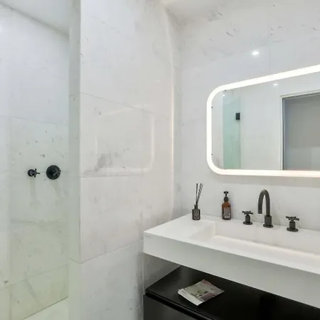 Modern 1br Flat 10 Min From Bon Marche Rive Gauche شقة